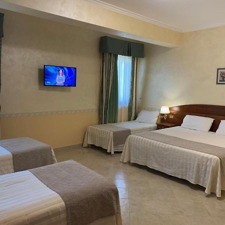 Hotel Ristorante Al Boschetto Cassino Exterior photo